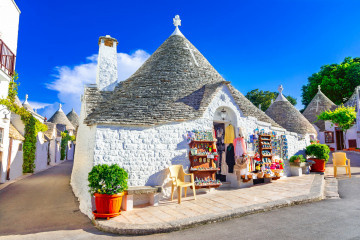 Holiday in Alberobello
