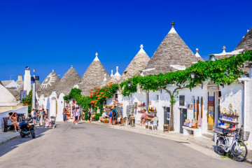 Holiday in Alberobello