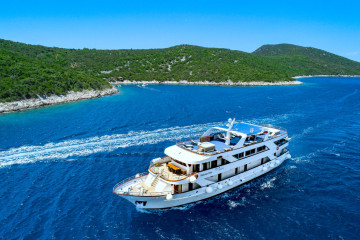 Croatia Yacht Cruise Holidays